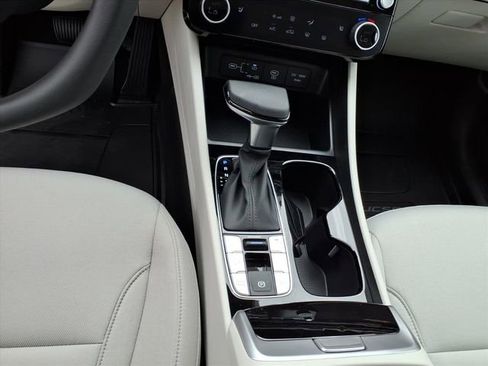 New 2026 Hyundai Tucson SEL image 16