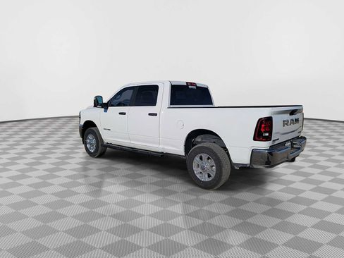 Used 2025 RAM 2500 Big Horn AWD/4WD image 6