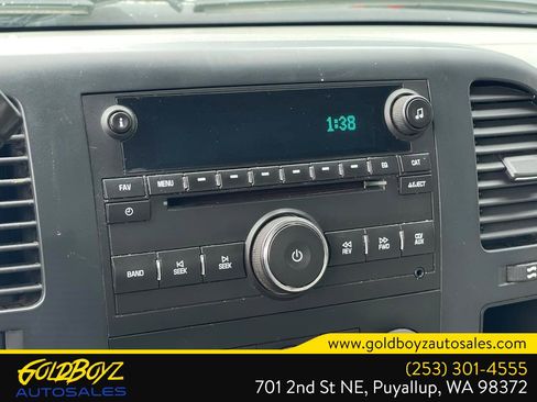 Used 2008 GMC Sierra 2500 2WD Regular Cab image 24