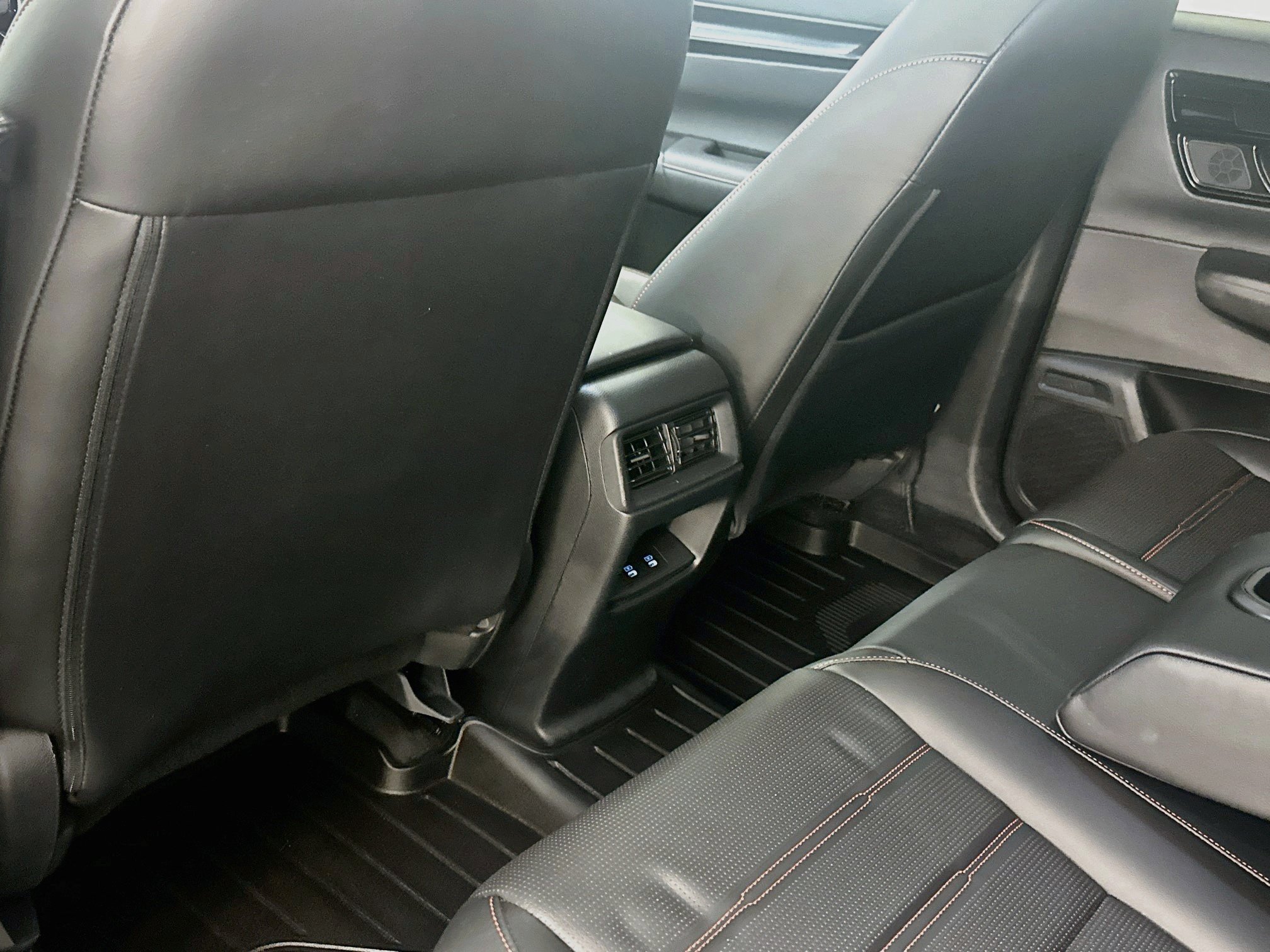 Used 2025 Honda CR-V Sport Touring image 29