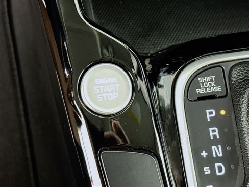 Used 2025 Kia Soul S FWD image 19