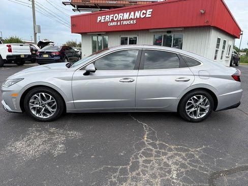 Used 2023 Hyundai Sonata SEL FWD image 11