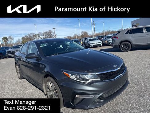 Used 2020 Kia Optima S image 2