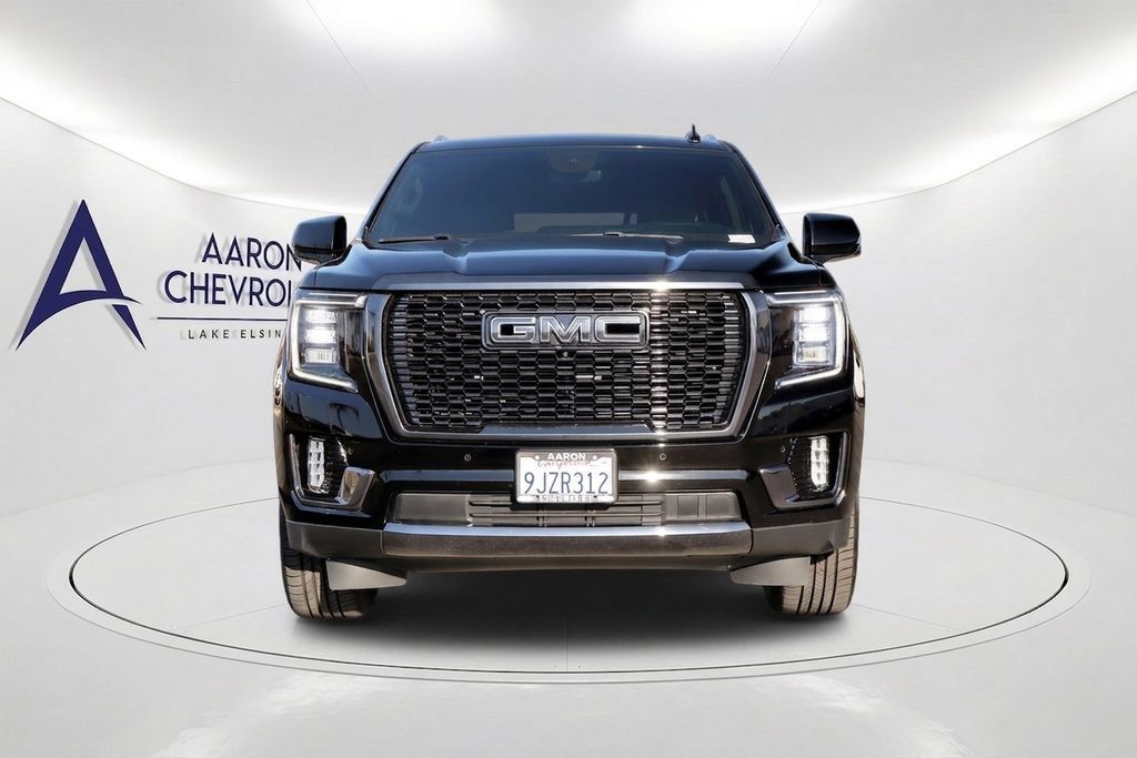 Used 2024 GMC Yukon XL Denali Ultimate AWD/4WD image 2