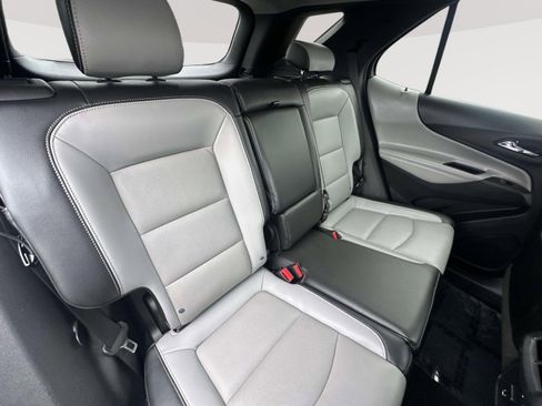 Used 2020 Chevrolet Equinox Premier image 33