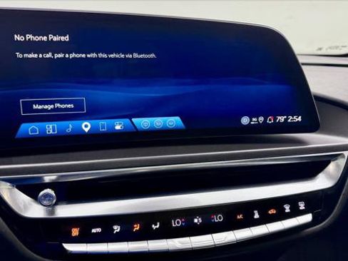Used 2024 Cadillac Lyriq Tech RWD image 32