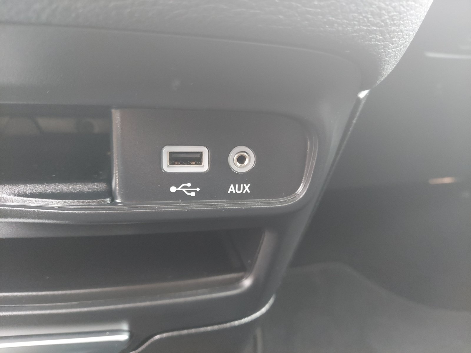 Used 2020 Chrysler Pacifica Limited w/ S Appearance Package FWD image 21