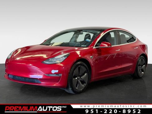 Used 2018 Tesla Model 3 Long Range RWD image 1