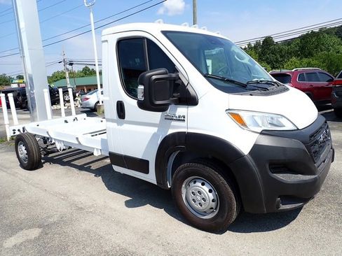 New 2023 RAM ProMaster 3500 w/ Lane Management Group image 8