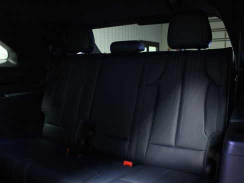 Used 2025 Cadillac Escalade IQ Luxury 2 w/ LPO, Premium Carpet Package AWD/4WD image 14