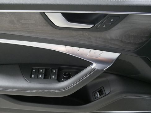 Used 2024 Audi A6 Premium Plus image 19