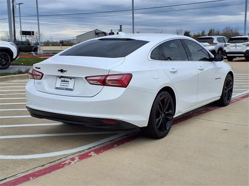 Used 2022 Chevrolet Malibu LT w/ Redline Edition image 4