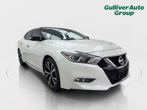 Used 2018 Nissan Maxima Platinum FWD image 13