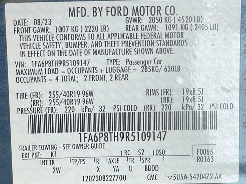 Used 2024 Ford Mustang Coupe RWD image 35