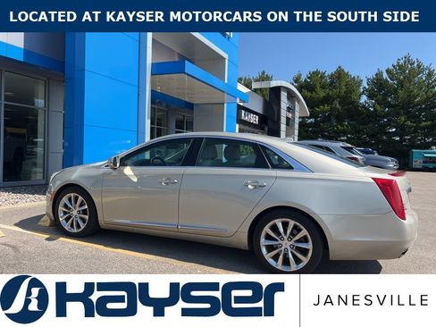 Used 2013 Cadillac XTS Luxury w/ Driver Awareness Package image 11