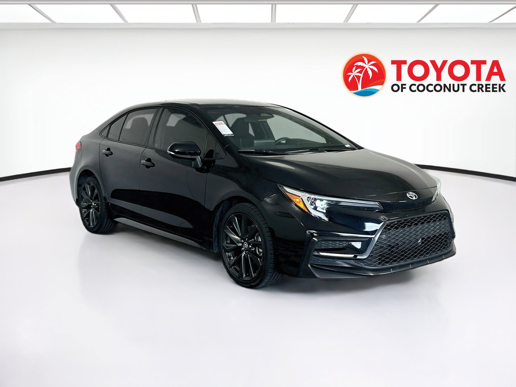 Used 2023 Toyota Corolla SE FWD image 1