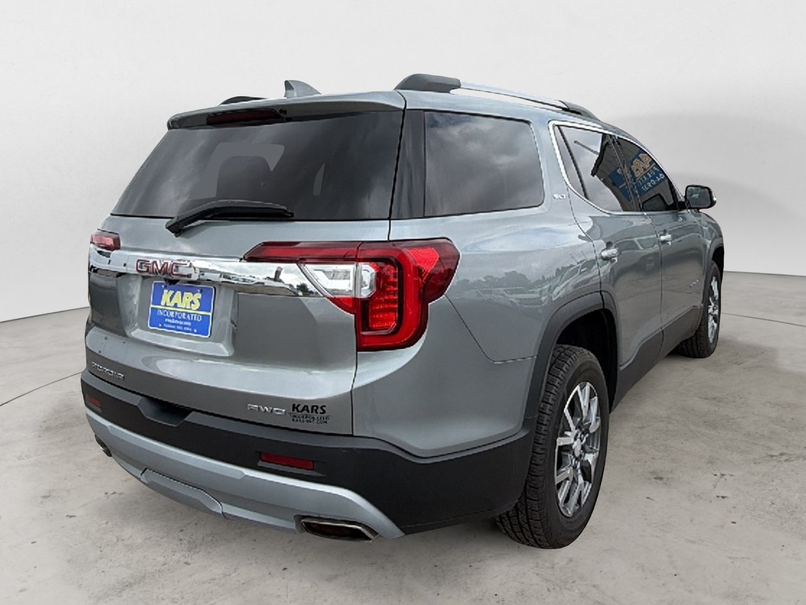 Used 2023 GMC Acadia SLT AWD/4WD image 6