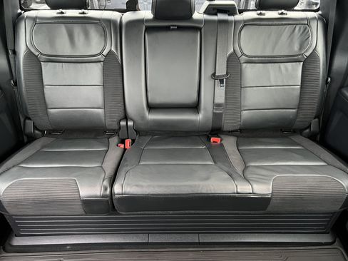 Used 2023 Ford F150 Raptor w/ Raptor Carbon Fibre Package image 15