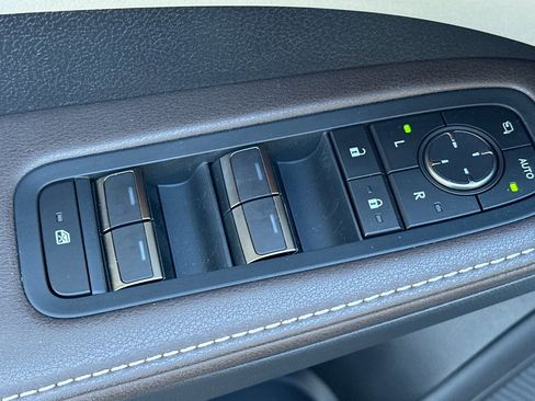 Certified 2024 Lexus RX 350 w/ Luxury Package image 13