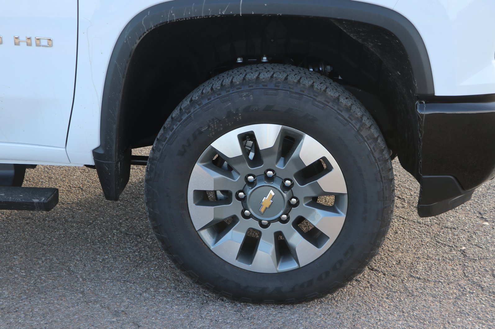 New 2026 Chevrolet Silverado 2500 Custom w/ Custom Value Package AWD/4WD image 9