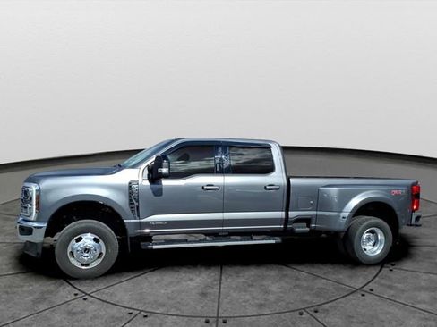 Used 2024 Ford F350 Lariat AWD/4WD image 5