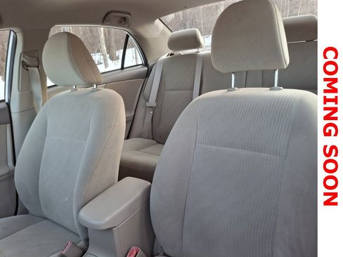 Used 2010 Toyota Corolla LE image 8