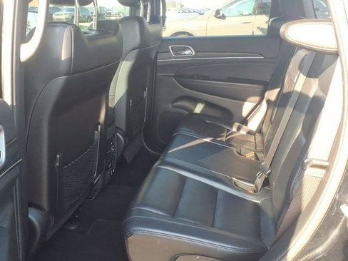 Certified 2019 Jeep Grand Cherokee Limited AWD/4WD image 13