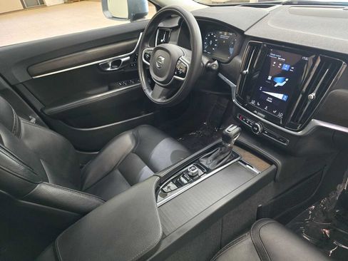 Used 2020 Volvo V90 T6 Cross Country AWD/4WD image 30