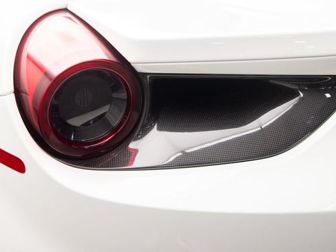 Used 2019 Ferrari 488 Spider RWD image 39