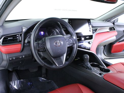 Used 2024 Toyota Camry XSE image 18