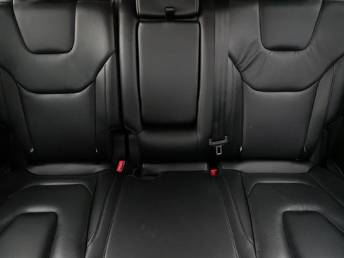 Used 2022 Ford Edge Titanium AWD/4WD image 13
