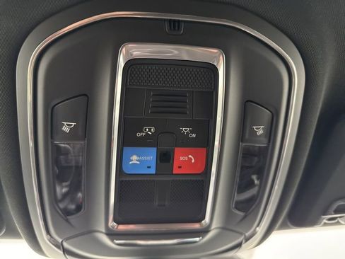 New 2026 Jeep Grand Cherokee L Laredo AWD/4WD image 33