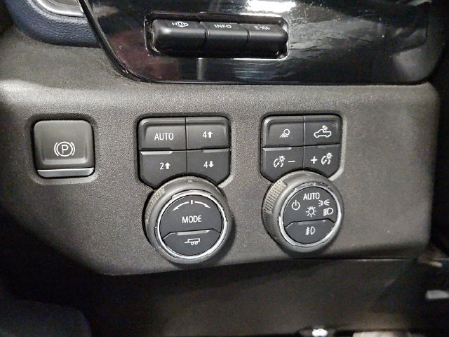 Used 2024 Chevrolet Silverado 2500 High Country w/ High Country Premium Package AWD/4WD image 33