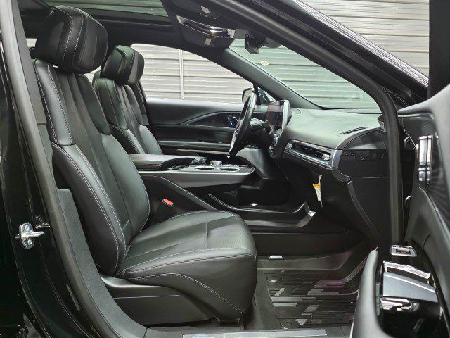 Used 2024 Cadillac Lyriq Sport w/ LPO, Floor Liner Package AWD/4WD image 20