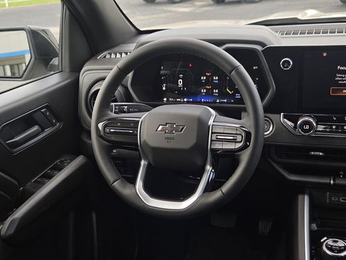 New 2026 Chevrolet Colorado Trail Boss AWD/4WD image 14