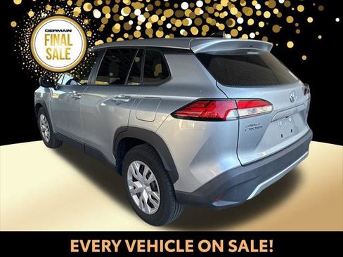 Certified 2023 Toyota Corolla Cross L image 4