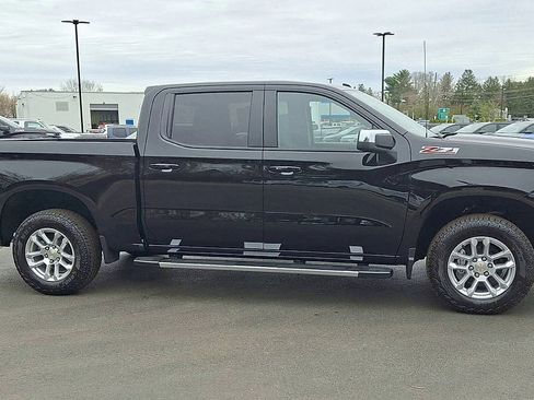New 2026 Chevrolet Silverado 1500 LT w/ Z71 Off-Road Package AWD/4WD image 4