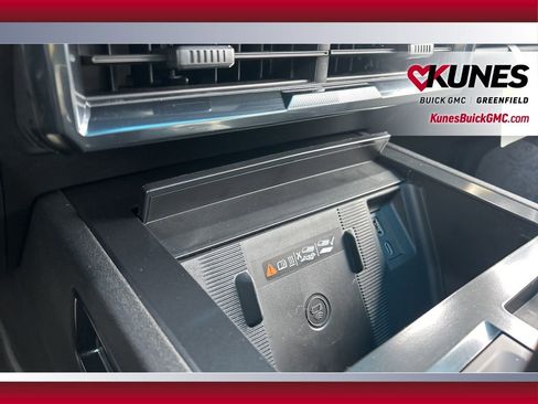 New 2026 GMC Hummer EV SUV image 25