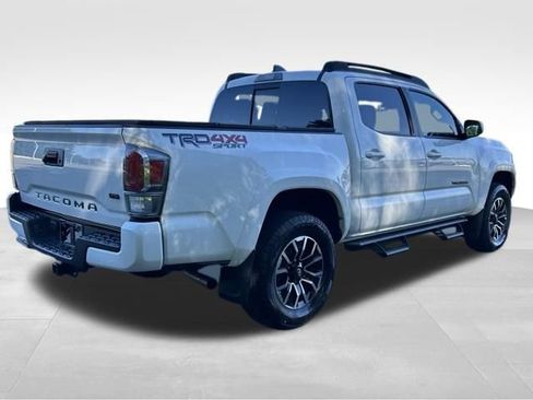 Certified 2023 Toyota Tacoma TRD Sport AWD/4WD image 9