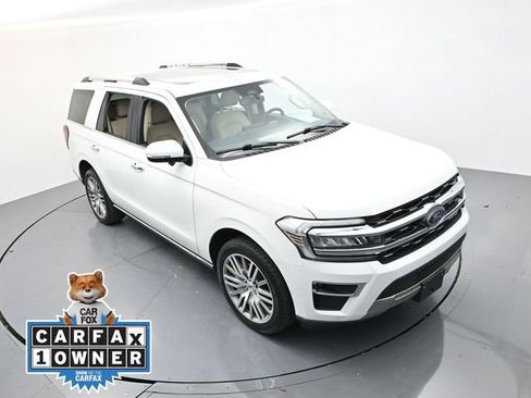 Used 2023 Ford Expedition Limited image 20