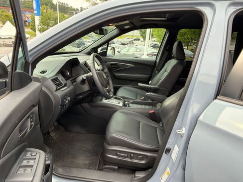 Used 2023 Honda Passport EX-L image 17
