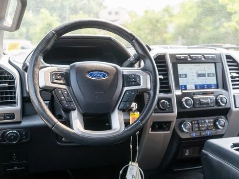 Used 2020 Ford F250 Lariat AWD/4WD image 13