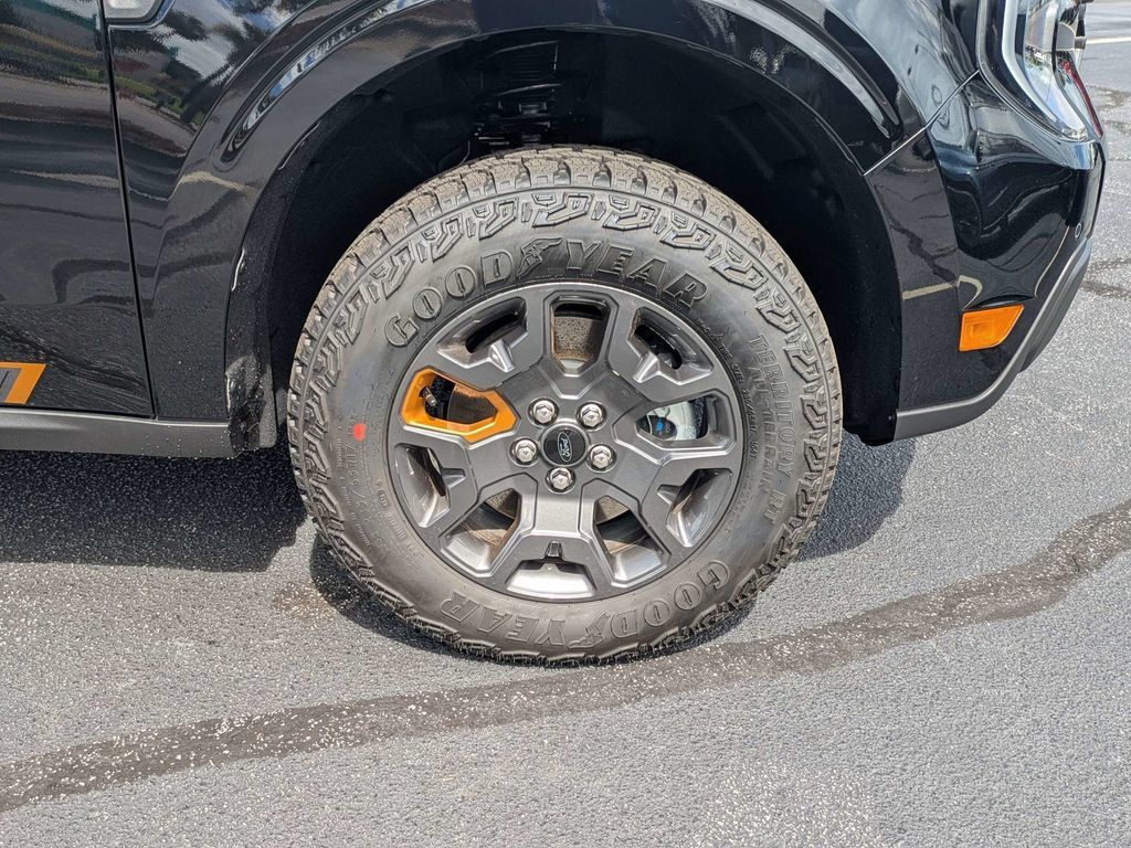 New 2026 Ford Maverick Tremor AWD/4WD image 12