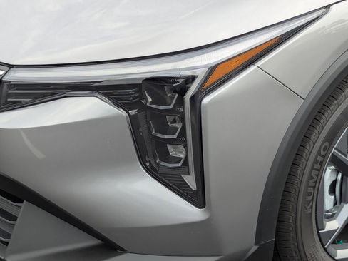 New 2026 Kia K4 FWD image 10