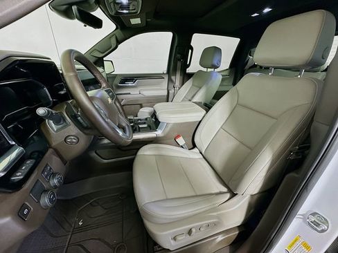 Used 2025 Chevrolet Silverado 1500 LTZ w/ LTZ Premium Texas Edition image 10