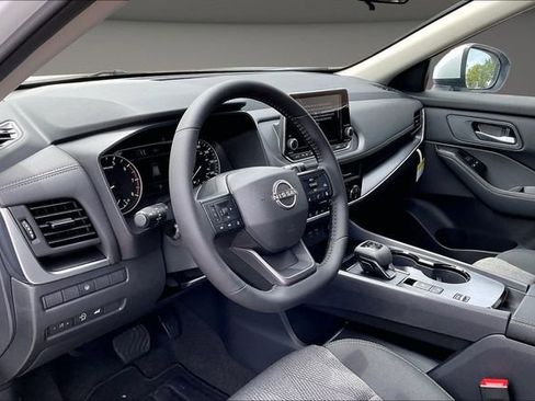 New 2026 Nissan Rogue SV FWD image 7