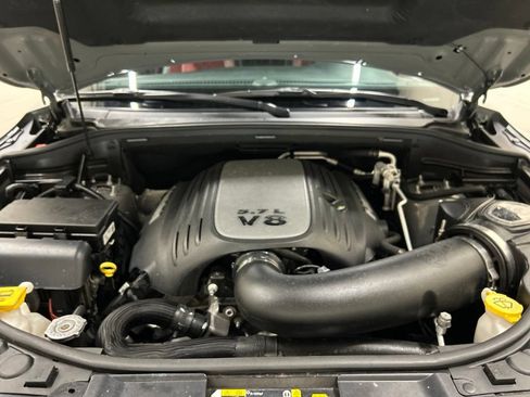 Used 2022 Dodge Durango R/T w/ Blacktop Package AWD/4WD image 18