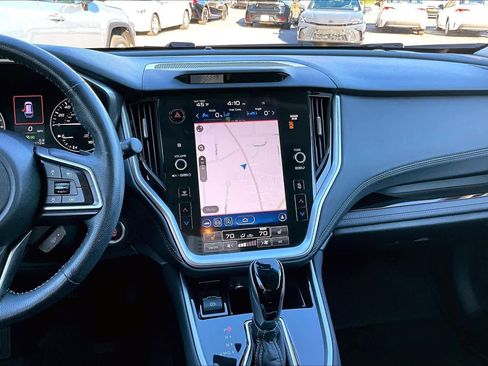 Used 2022 Subaru Outback Limited image 6