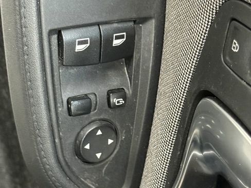 Used 2018 BMW i3 image 23