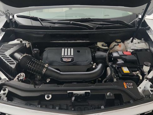 Certified 2024 Cadillac XT5 Premium Luxury w/ LPO, Floor Liner Package FWD image 31
